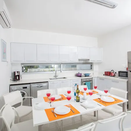 Protaras Ccv3 Otel
